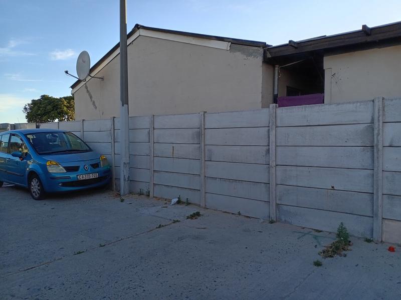 4 Bedroom Property for Sale in Beacon Valley Western Cape